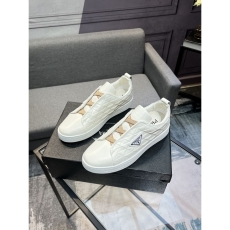 Prada Low Shoes